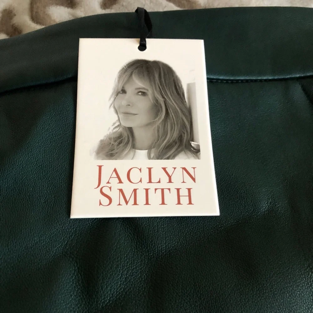 Jaclyn Smith Faux Leather skirt size 10 - Picture 7 of 7